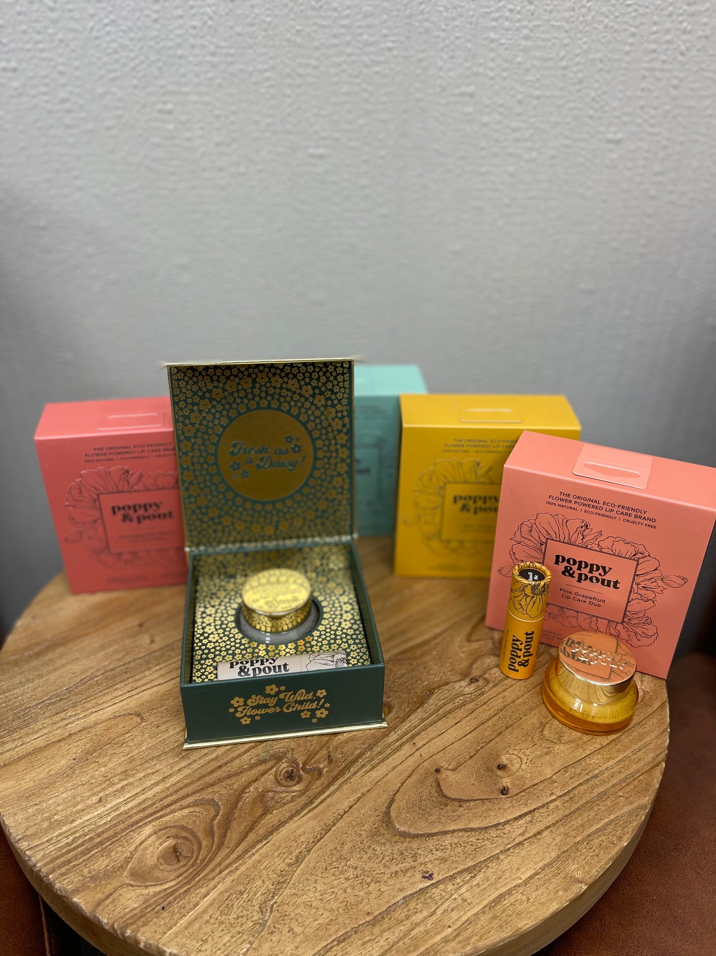 Poppy & Pout Gift Set